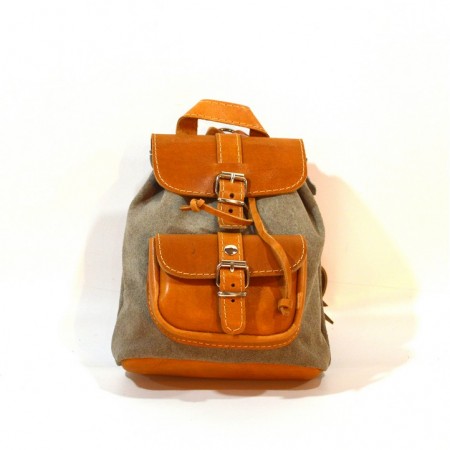 ΔΕΡΜΑΤΙΝΟ ΣΑΚΙΔΙΟ 