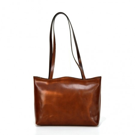 ΔΕΡΜΑΤΙΝΗ ΓΥΝΑΙΚΕΙΑ ΤΣΑΝΤΑ 