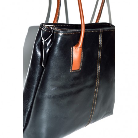 ΔΕΡΜΑΤΙΝΗ ΓΥΝΑΙΚΕΙΑ ΤΣΑΝΤΑ 