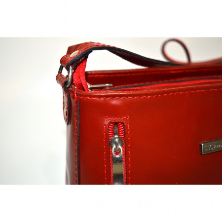 ΧΙΑΣΤΙ ΔΕΡΜΑΤΙΝΗ ΓΥΝΑΙΚΕΙΑ ΤΣΑΝΤΑ 