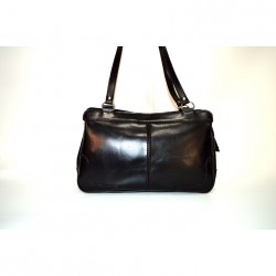 ΔΕΡΜΑΤΙΝΗ ΓΥΝΑΙΚΕΙΑ ΤΣΑΝΤΑ 