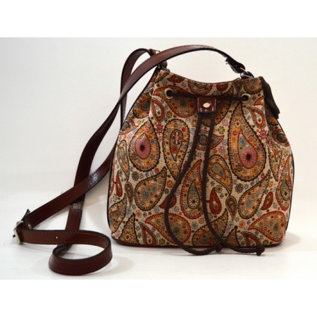 ΧΙΑΣΤΙ ΔΕΡΜΑΤΙΝΟ ΠΟΥΓΚΙ 