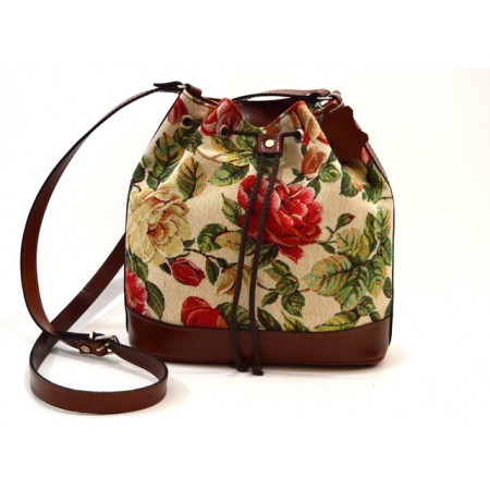 ΧΙΑΣΤΙ ΔΕΡΜΑΤΙΝΟ ΠΟΥΓΚΙ 